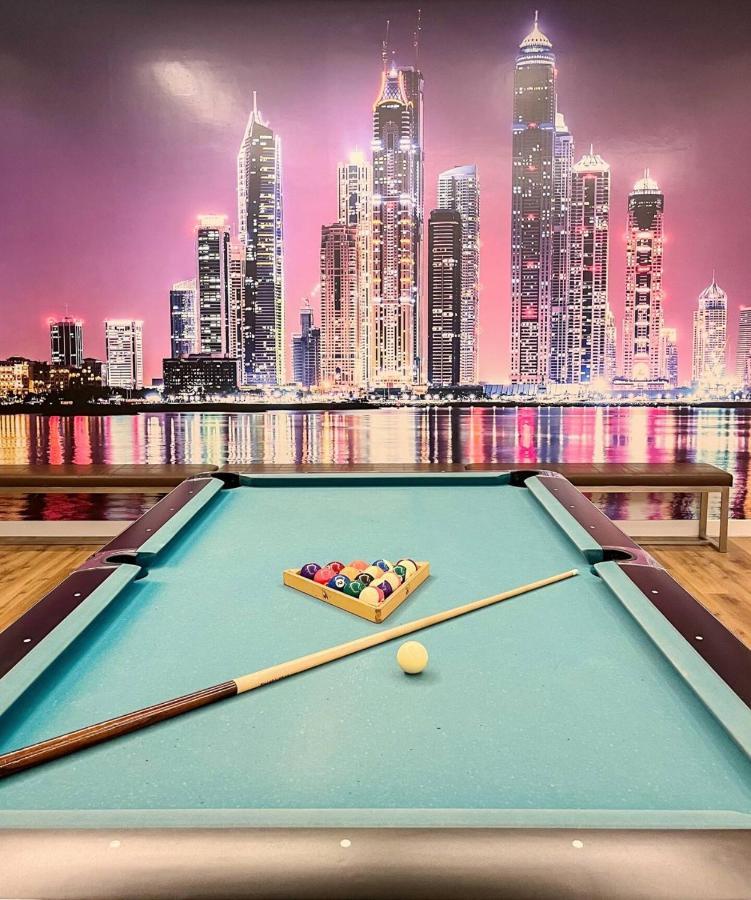 Life Above Clouds Apartment Dubai Bagian luar foto